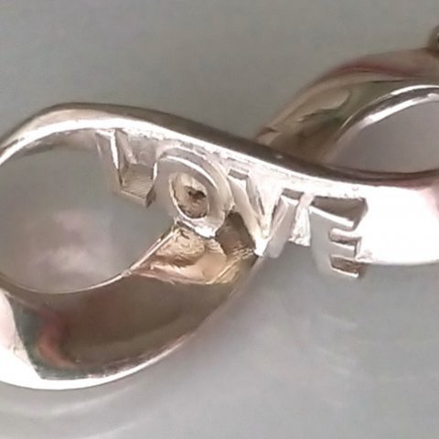 Jóia Infinity Love em prata 925