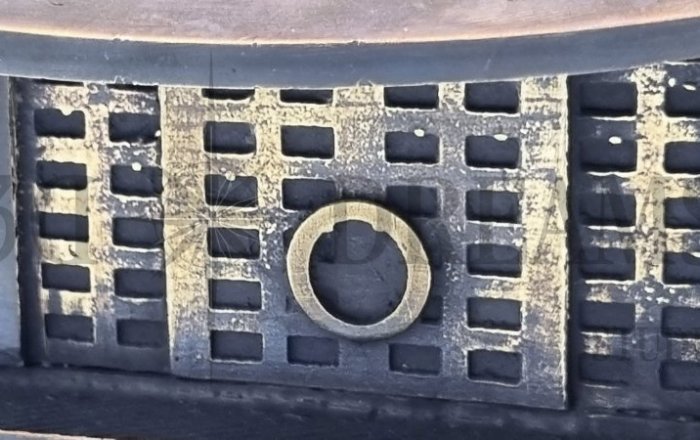 Casa Japonesa - Pormenor do modelo 3D em latão oxidado